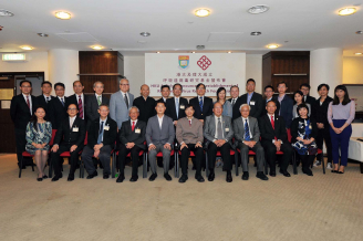 An establishment ceremony of the “Respiratory Virus Research Foundation” is held with the attendance of representatives from both universities and guests from supporting foundations