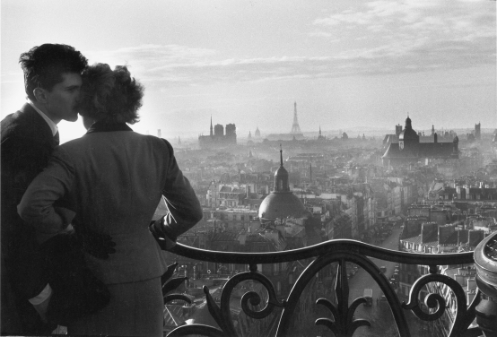 巴士底廣場上的戀人
維利．羅尼
巴黎，1957年
法國文化部，維利．羅尼/
建築及文化遺產媒體中心/ Dist RMN-GP
