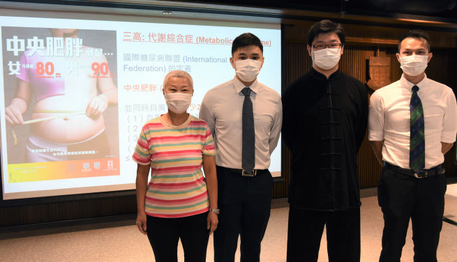 From right to left: Dr Parco Siu Ming-fai, Associate Professor and Division Head of Kinesiology; Mr Angus Yu Pak-hung and Mr Edwin Chin Chun-yip, PhD students, School of Public Health, HKUMed; Ms Rebecca Chan Sau-kwan, a participant of the study assigned to the regiment of Tai Chi.
 