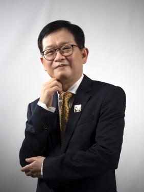 香港大學謝仕榮衛碧堅基金教授（數學）及數學系講座教授莫毅明，榮獲2022年未來科學大獎數學與計算機科學獎。