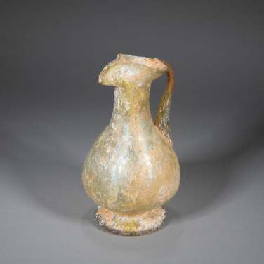 壺
吹製熔接加工玻璃
伊斯蘭波斯（公元七至八世紀）
或中國（唐代（公元618年至906年）
或遼代（公元907年至1125年））
私人收藏