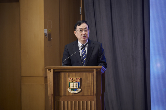 廣東省副省長、中國科學院院士王曦先生致開幕詞。