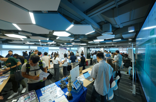 香港大學舉辦首屆人工智能教育博覽