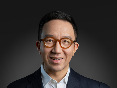 Prof Gabriel M Leung
